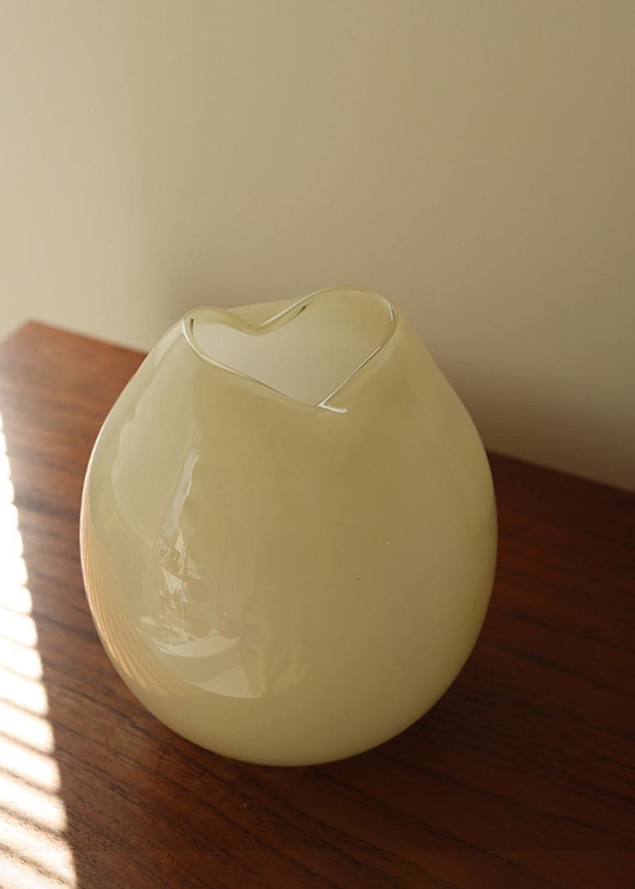 White Glass Flower Vase - 8.66"
