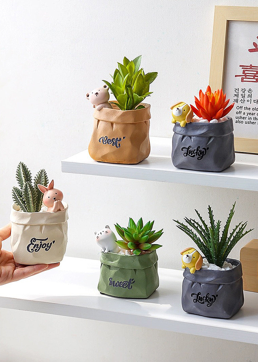 Artificial decorative succulents