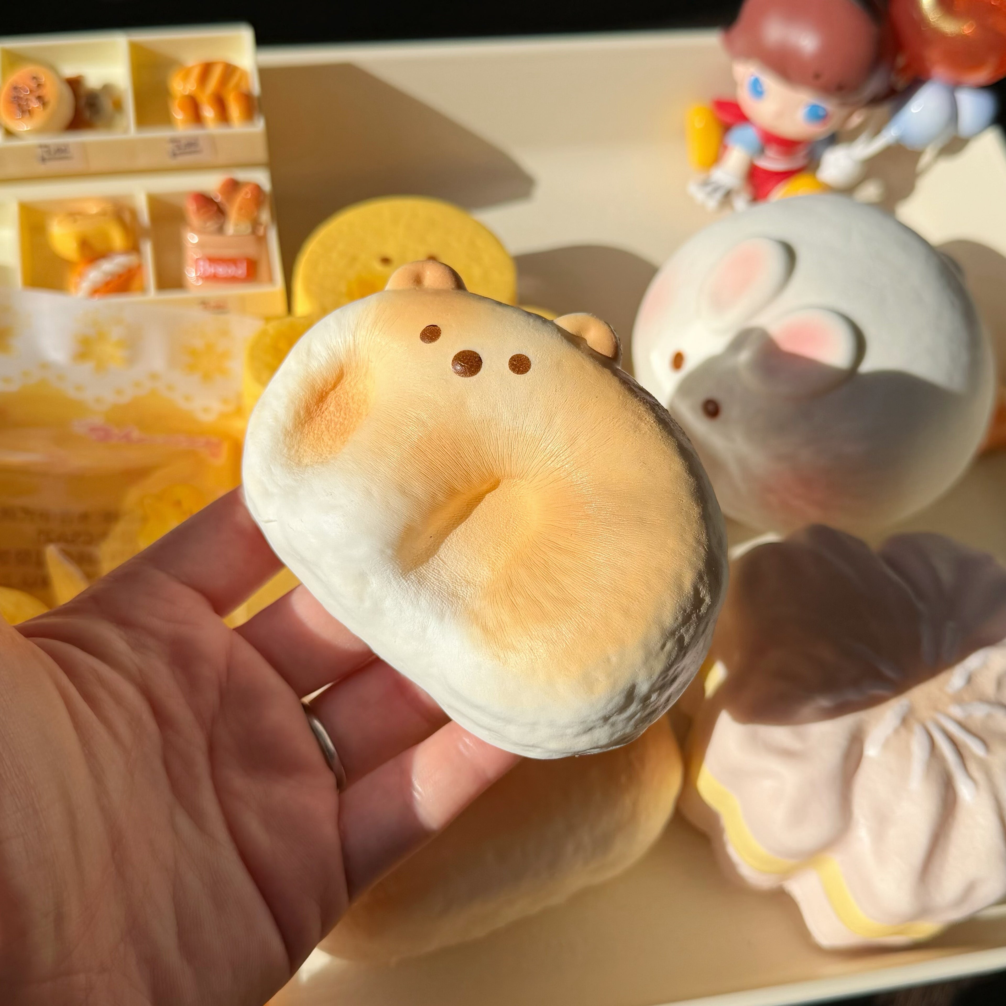 The Squishy Bakery – Breads, Cakes & Charms