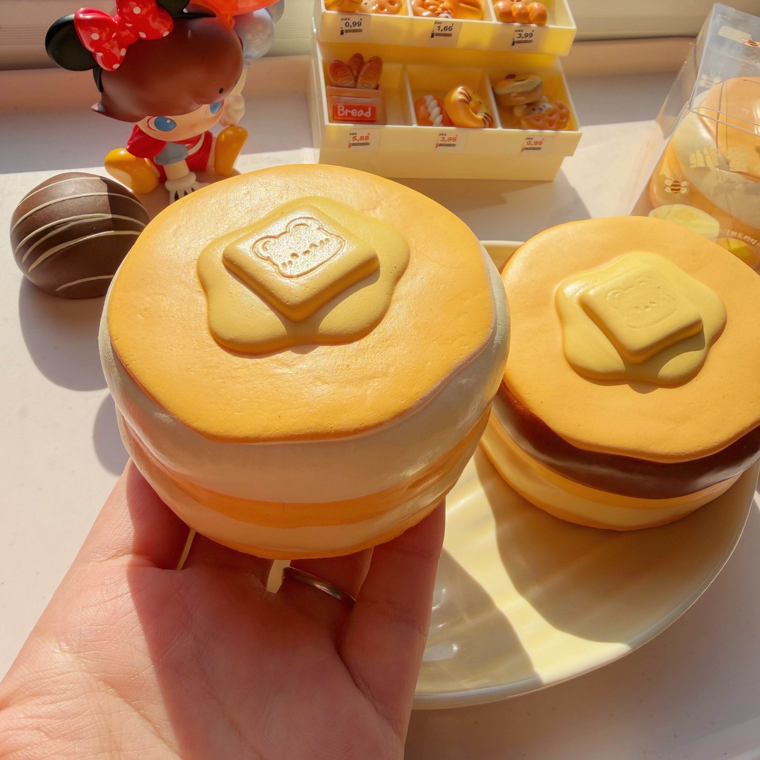 The Squishy Bakery – Breads, Cakes & Charms
