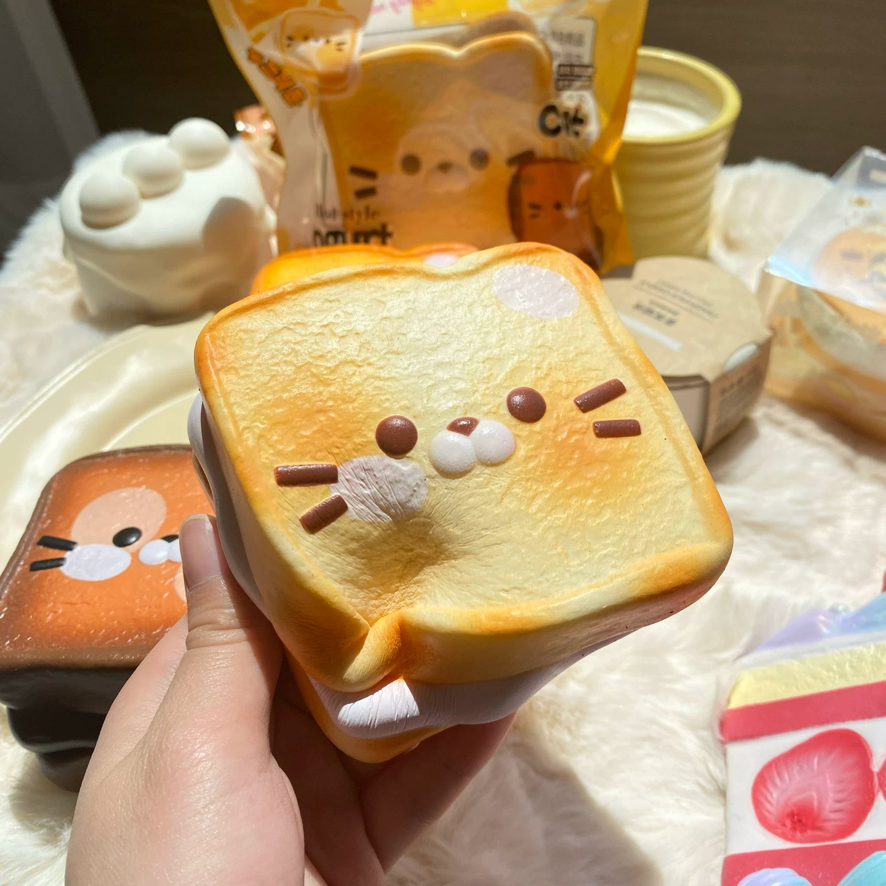 The Squishy Bakery – Breads, Cakes & Charms