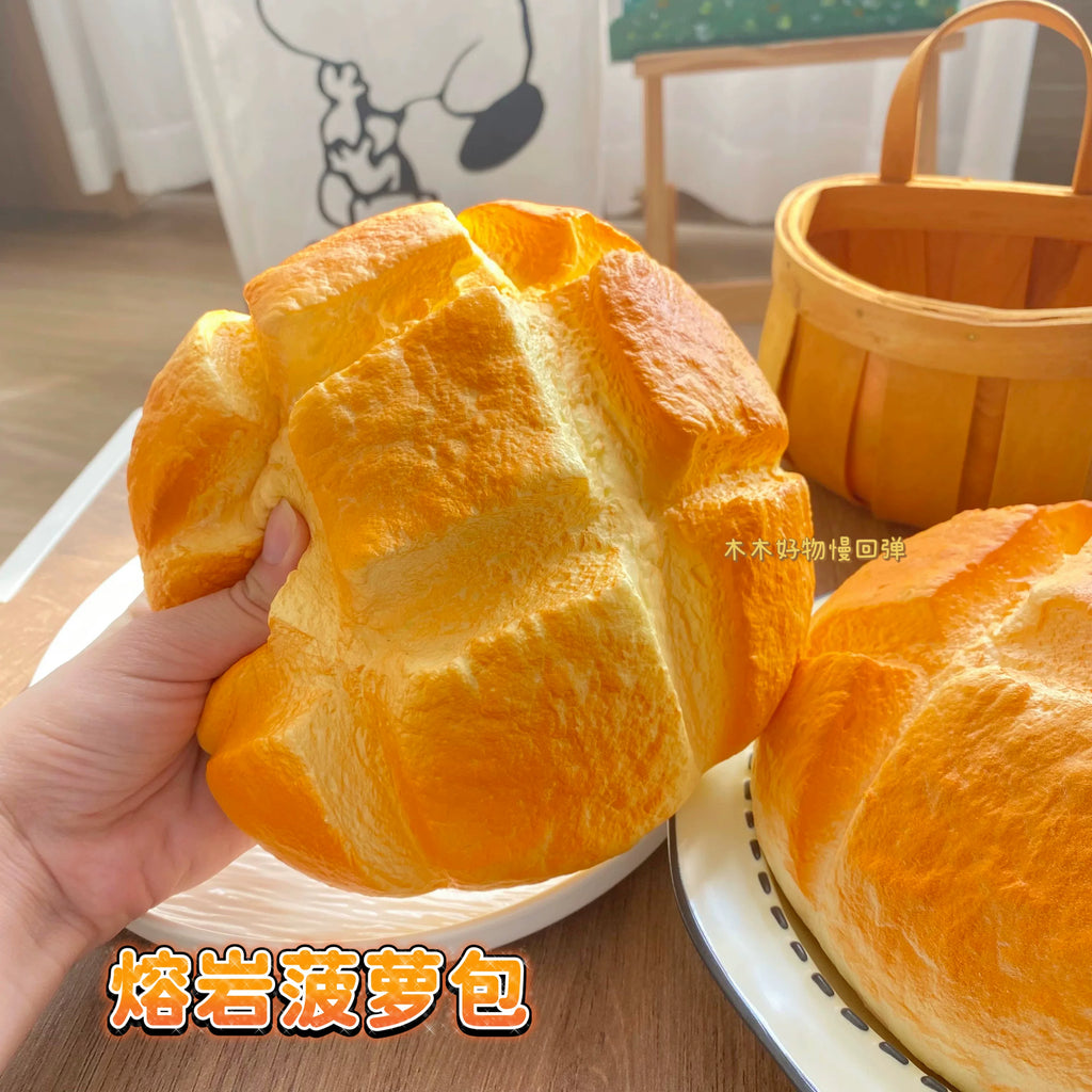 The Squishy Bakery – Breads, Cakes & Charms