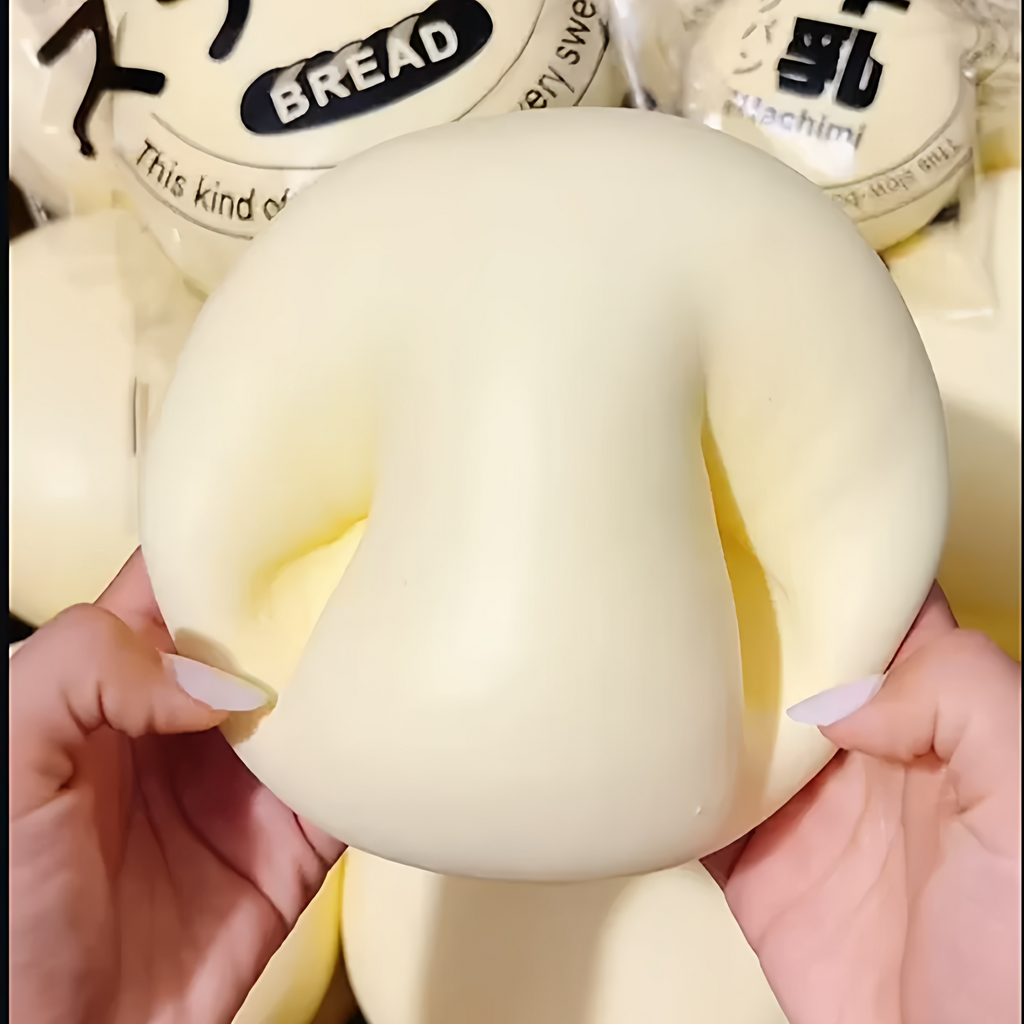 Jumbo Milk Bun & Strawberry Daifuku Squishies